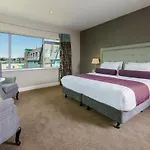 Ξενοδοχείο Scott's 4*