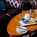 Hotel Scott's 4*