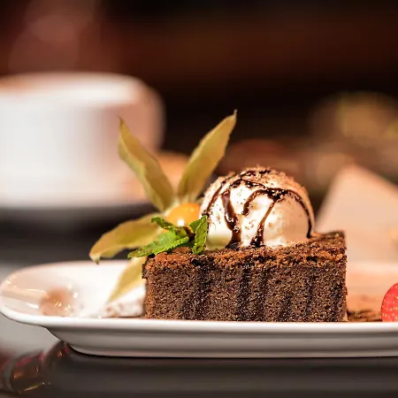 Scott's 4* Killarney